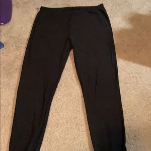 Ankle length black leggings